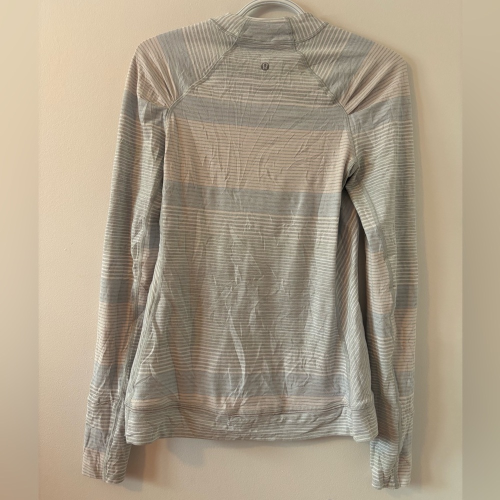 Lululemon Think Fast Long Sleeve Size 6 - Picture 9 of 10